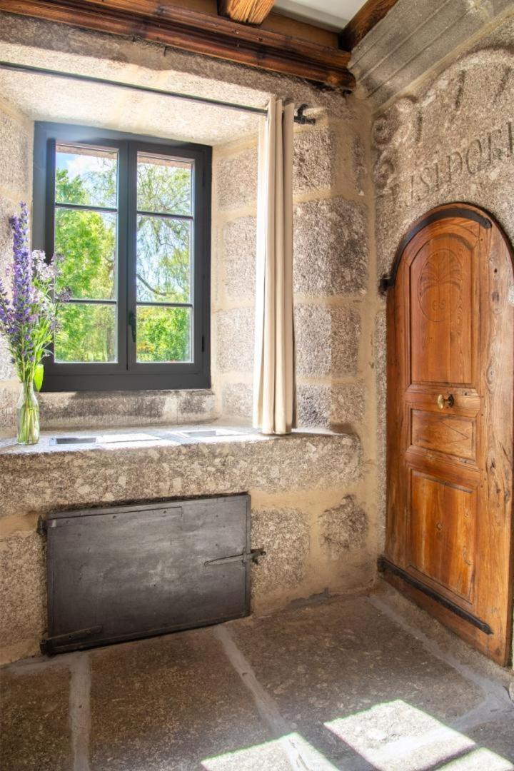 La Maison De Maitre - Domaine De Coulagnettes Serverette ภายนอก รูปภาพ