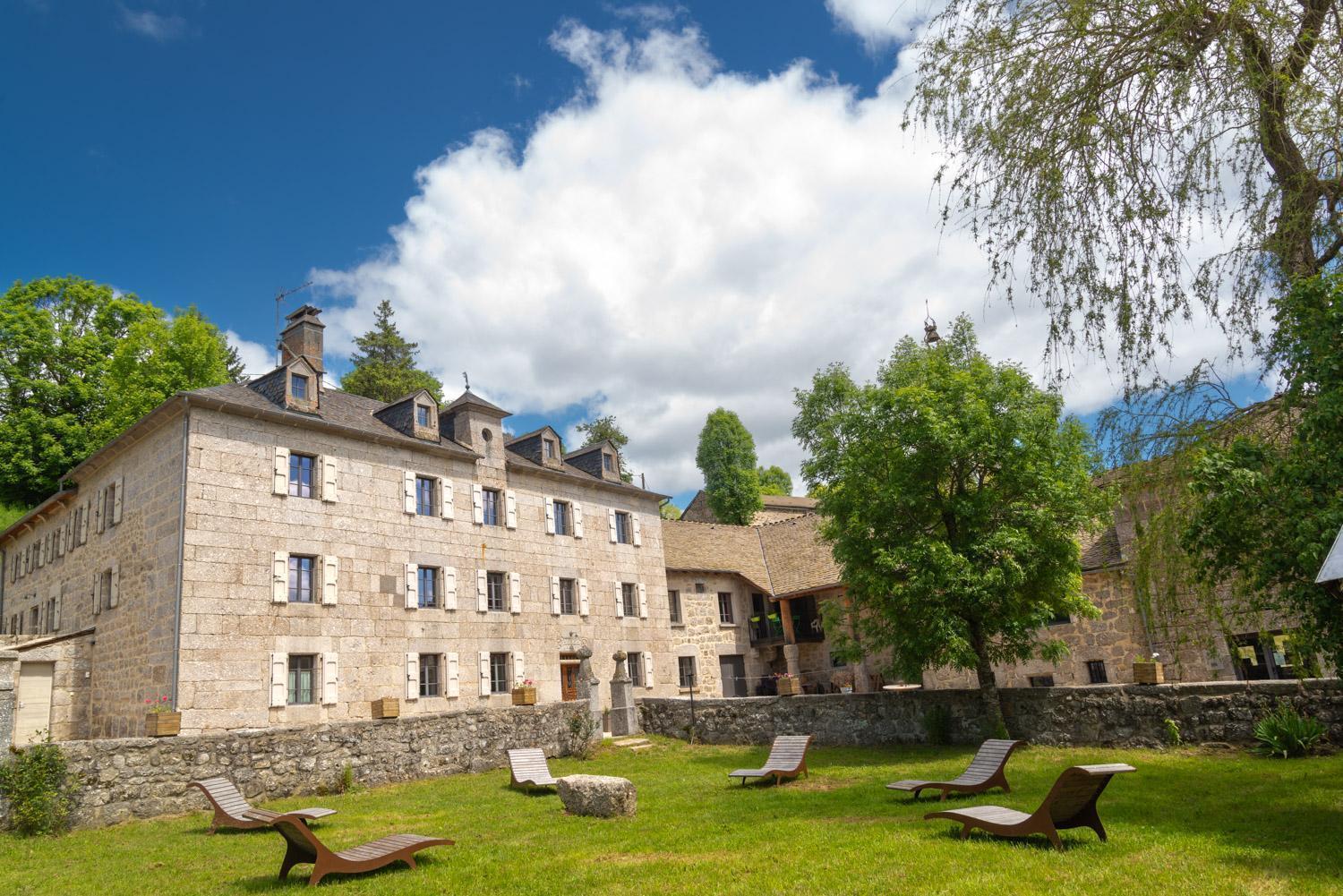 La Maison De Maitre - Domaine De Coulagnettes Serverette ภายนอก รูปภาพ