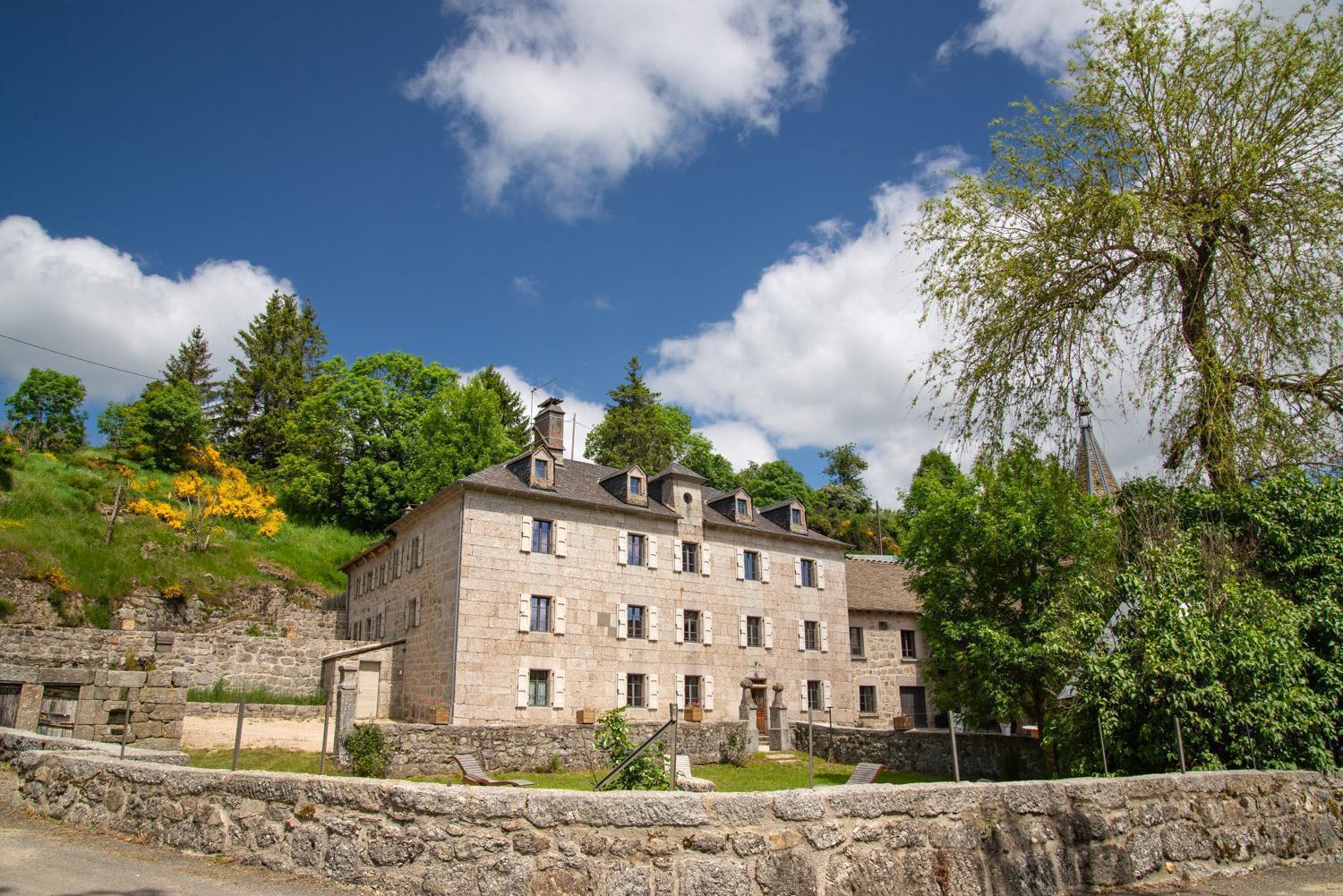 La Maison De Maitre - Domaine De Coulagnettes Serverette ภายนอก รูปภาพ